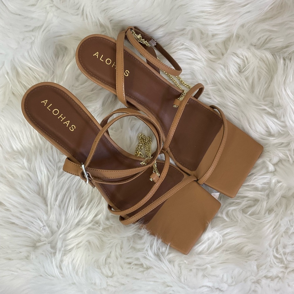 NEW REVOLVE Alohas Camel Chain Strap Leather Heeled Open Square Toe Sandals 8.5 - Picture 7 of 9